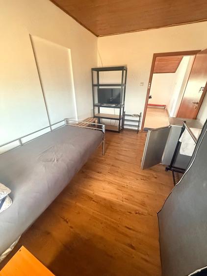 Casă cu 4 camere cu Teren 2300 Mp în Torontalului