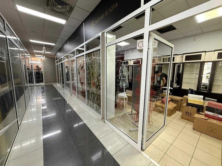 Spațiu comercial, de 81 mp, în Central