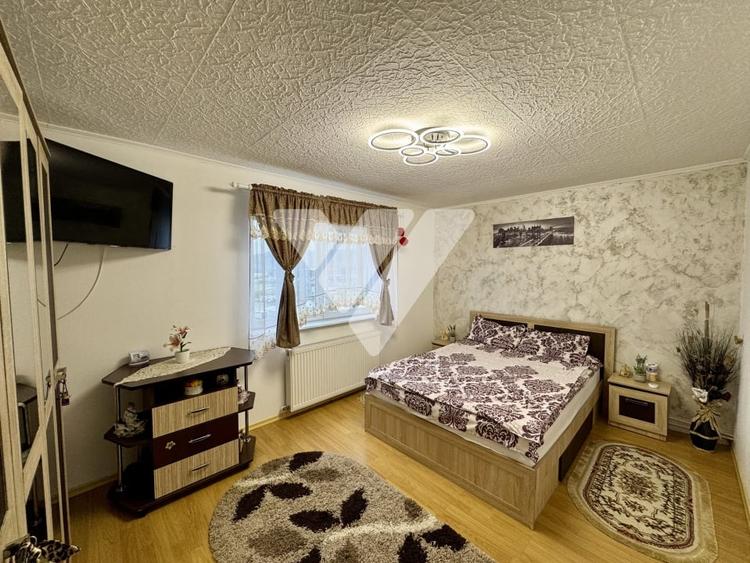 Apartament cu 2 camere decomandat, mobilat în Broscărie
