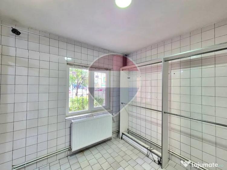 Spațiu comercial, de 25 mp, în Fortuna
