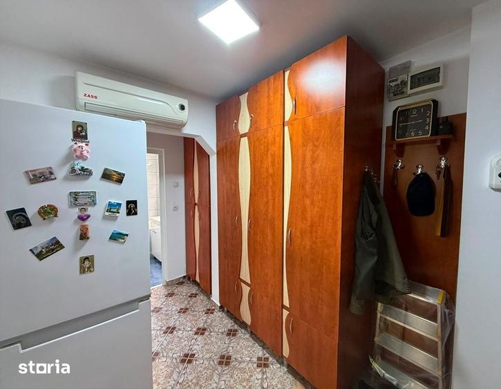 Apartament cu 2 camere decomandat în Canta