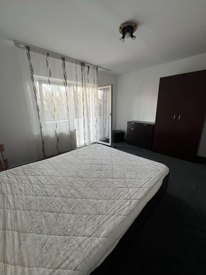 Apartament cu 2 camere semidecomandat în Scriitorilor