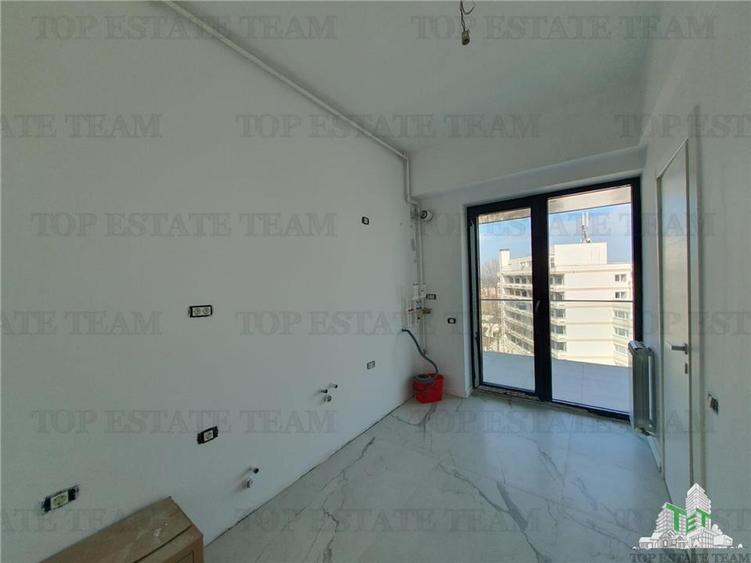 Apartament cu 2 camere decomandat, mobilat în Cazino