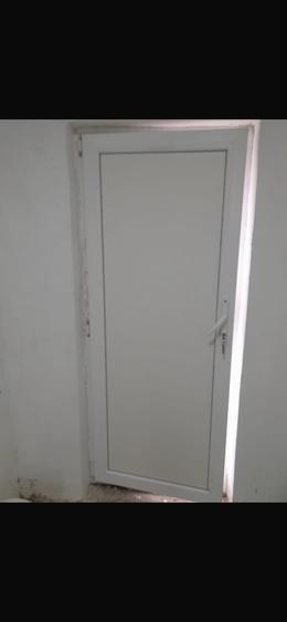 Casă cu 2 camere în Central