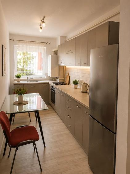 Apartament cu 2 camere decomandat în Central