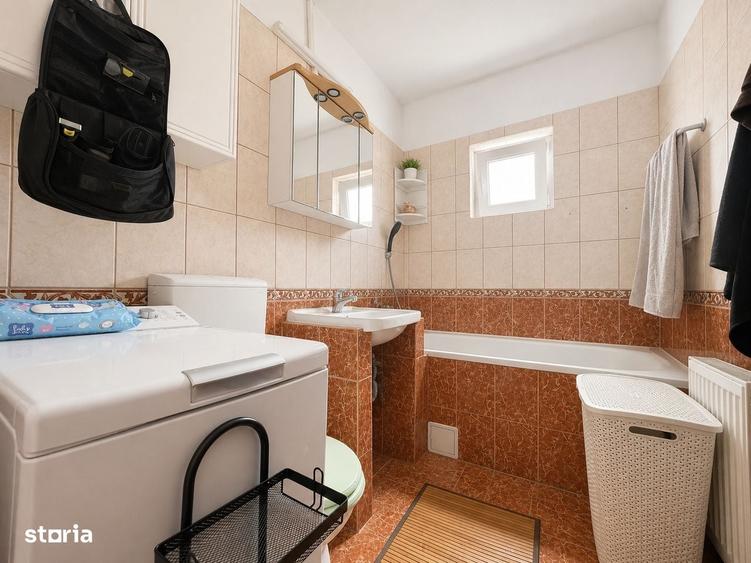 Apartament cu 2 camere semidecomandat în Girocului