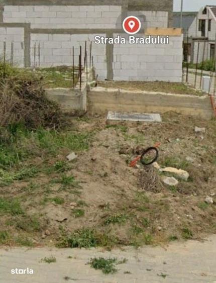 Teren de 227 mp, în Valu lui Traian