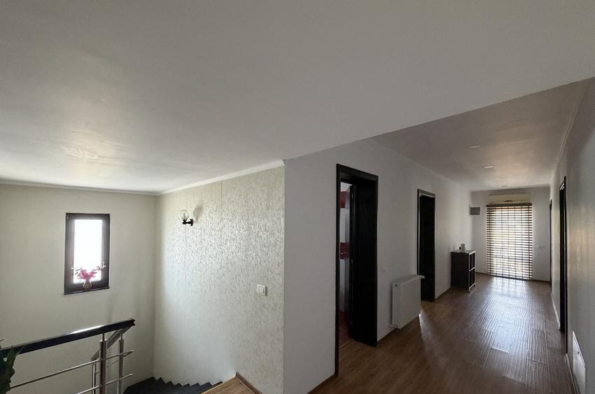 Vila individuală 4 camere cu piscina zona Premium - 12