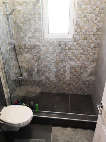 Apartament cu 2 camere semidecomandat, mobilat în Florești