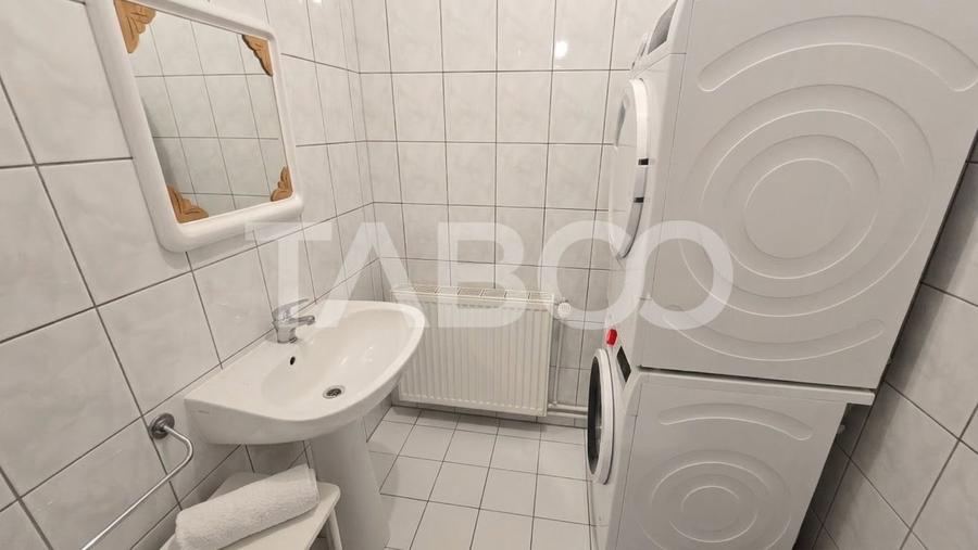 Apartament cu 3 camere decomandat, mobilat în Lazaret