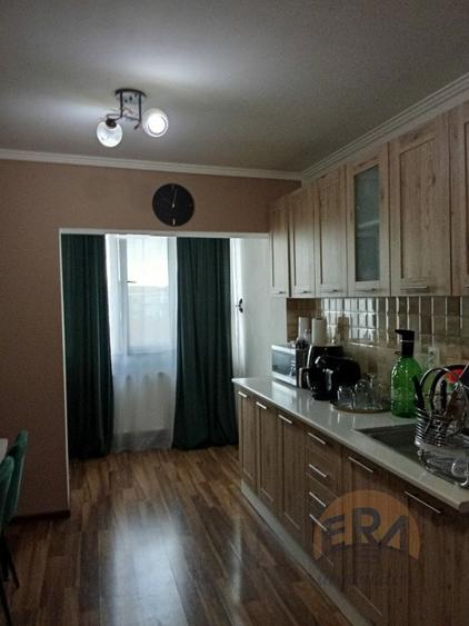 Apartament cu 2 camere decomandat în Valenta