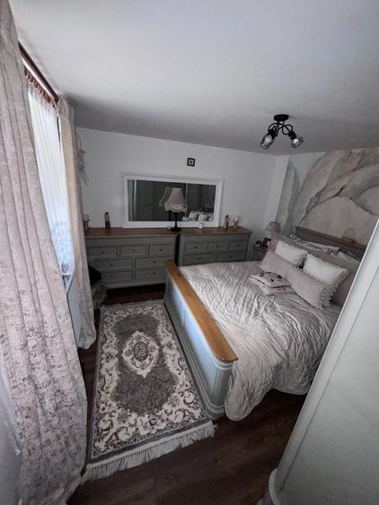Casă cu 4 camere cu Teren 813 Mp în Central