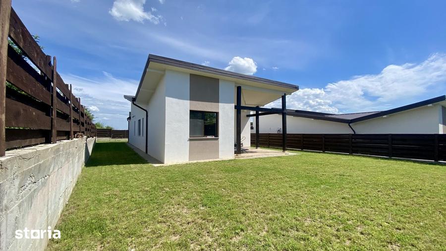 Casă cu 4 camere cu Teren 561 Mp în Ciurea