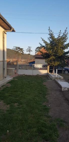 Casă cu 4 camere cu Teren 600 Mp în Grindeni