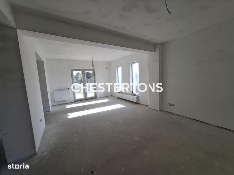 Casă cu 4 camere cu Teren 550 Mp în Nord