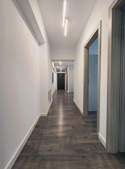 Apartament cu 3 camere semidecomandat, mobilat în Aviației
