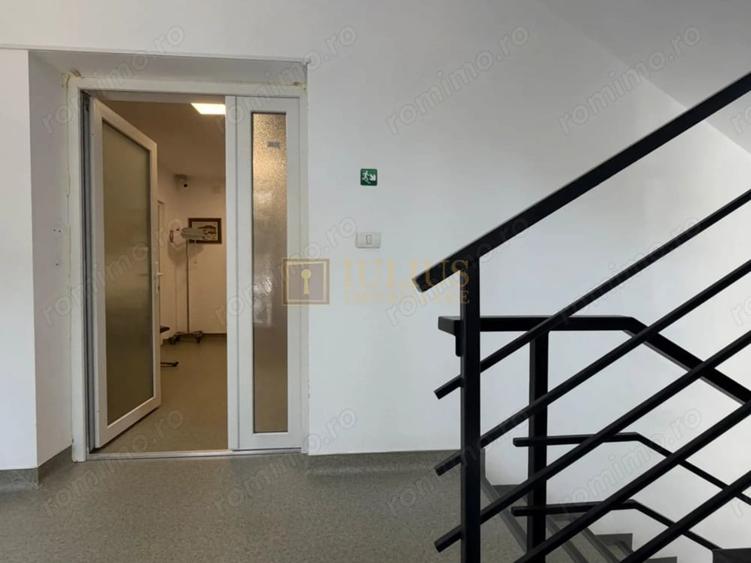 100mp utili; 5 incaperi, pentru activita?i medicale. - 13