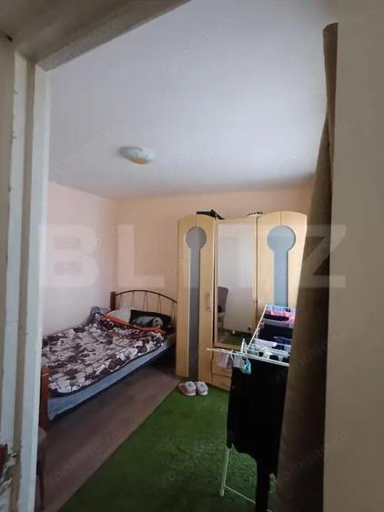 Apartament cu 3 camere semidecomandat în 14 Mai