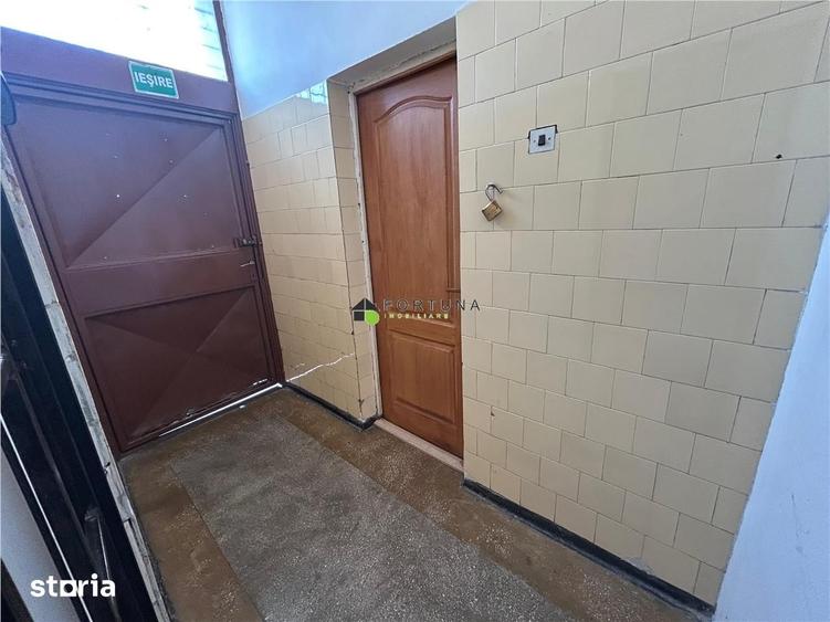 Spațiu comercial, de 39 mp, în Florilor