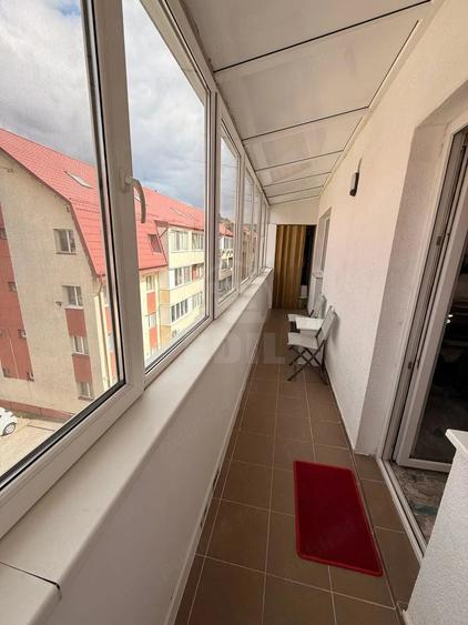 Apartament cu 2 camere semidecomandat în Florești