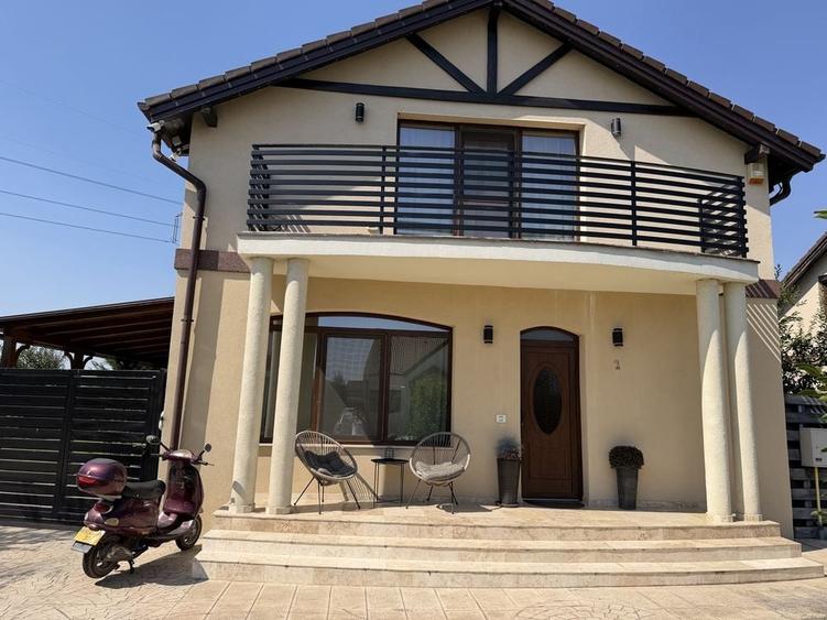 Casă cu 3 camere în Central