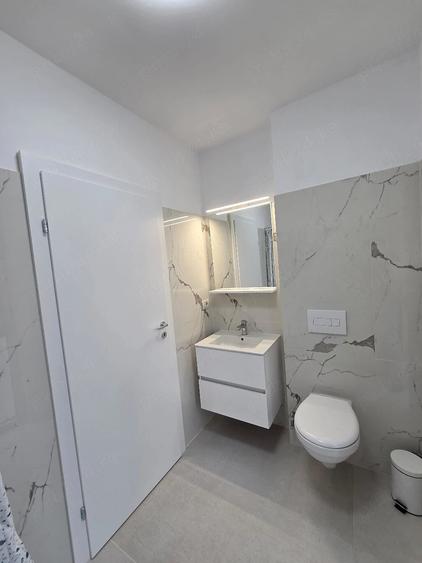 Apartament cu 2 camere decomandat în Aradului