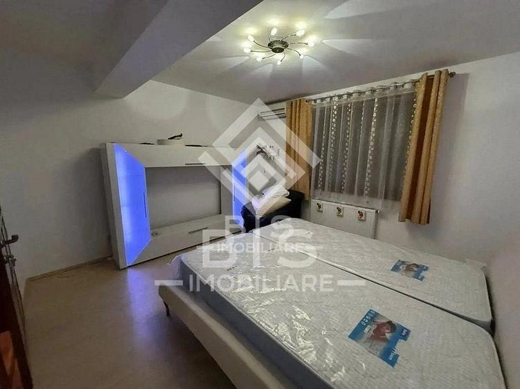 Casă individuală cu 6 camere cu Canalizare în Ultracentral