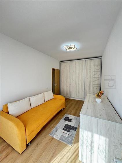 GIROC - 3 CAMERE - ETAJ INTERMEDIAR - LIFT - PARCARE INCLUSA - CA SI NOU - 6