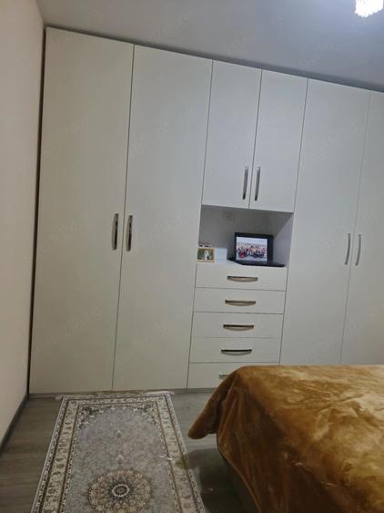 Casă cu 4 camere cu Teren 580 Mp în Central