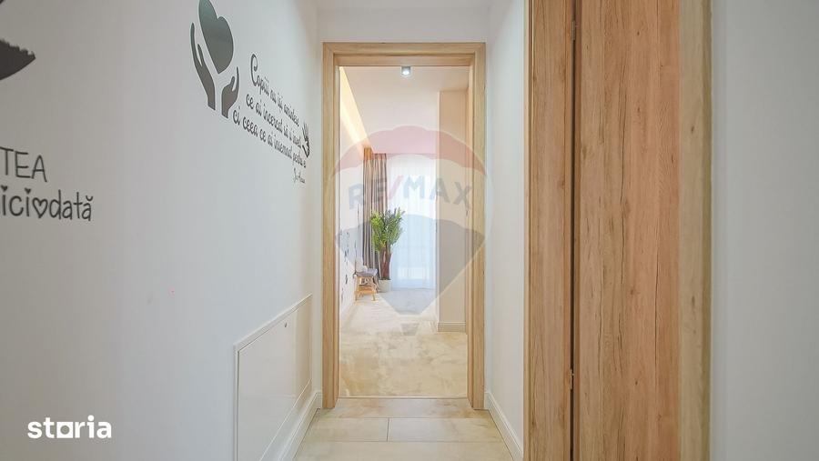 Apartament cu 4 camere în Tractorul