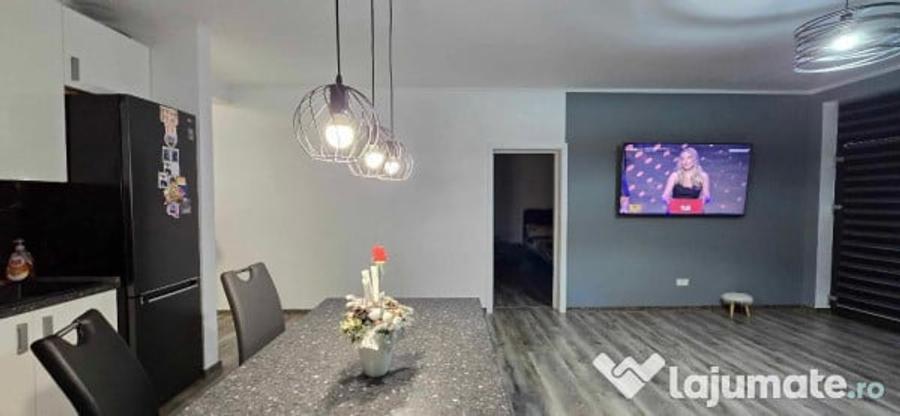 Casă cu 3 camere cu Teren 450 Mp în Nufărul