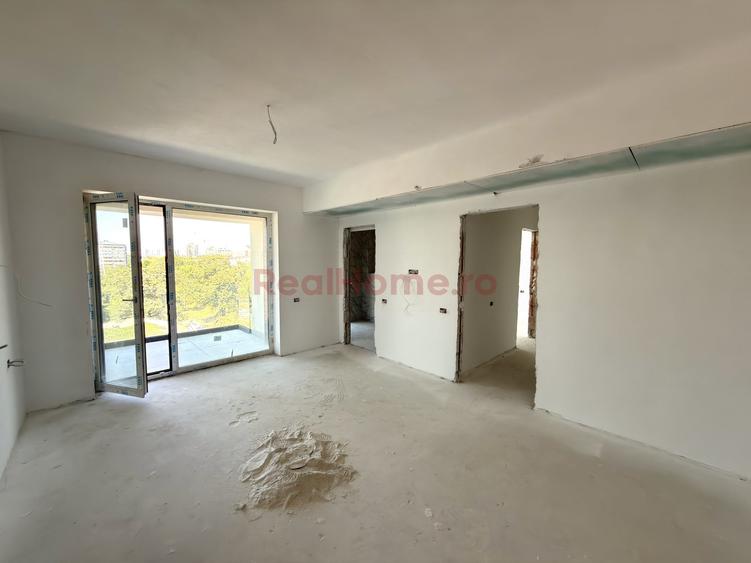 Apartament cu 4 camere decomandat în 1 Decembrie 1918
