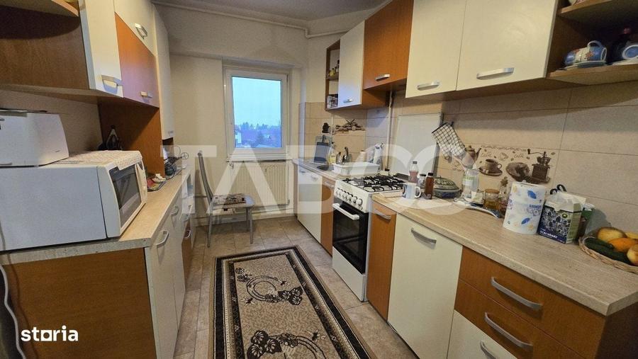 Apartament cu 2 camere semidecomandat în Bartolomeu