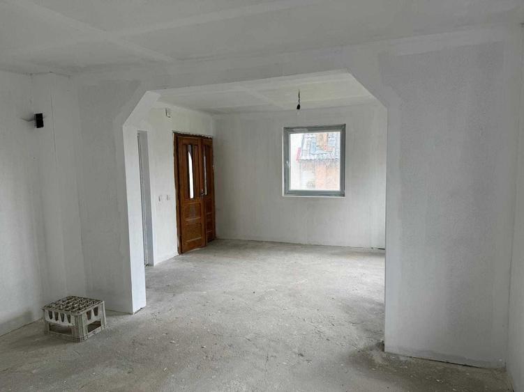 Casă cu 4 camere în Vad