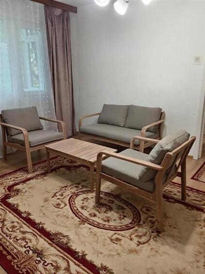 Apartament cu 2 camere nedecomandat, mobilat în Podu Roș