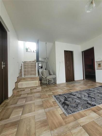 Casă individuală cu 5 camere cu Teren 189 Mp în Lumina
