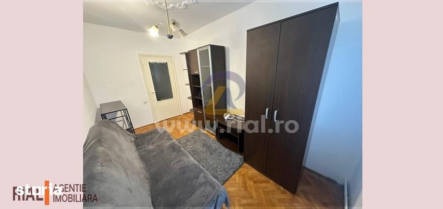 Apartament cu 3 camere decomandat în Central