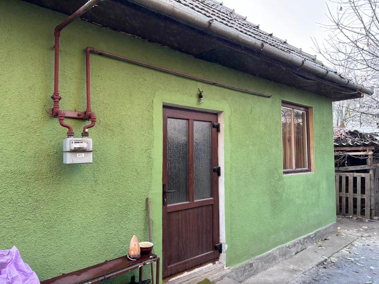 Casă individuală cu 2 camere cu Canalizare în Cristești