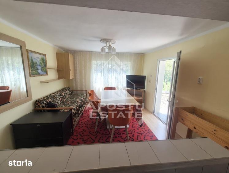 Casă cu 5 camere cu Teren 1450 Mp în Central