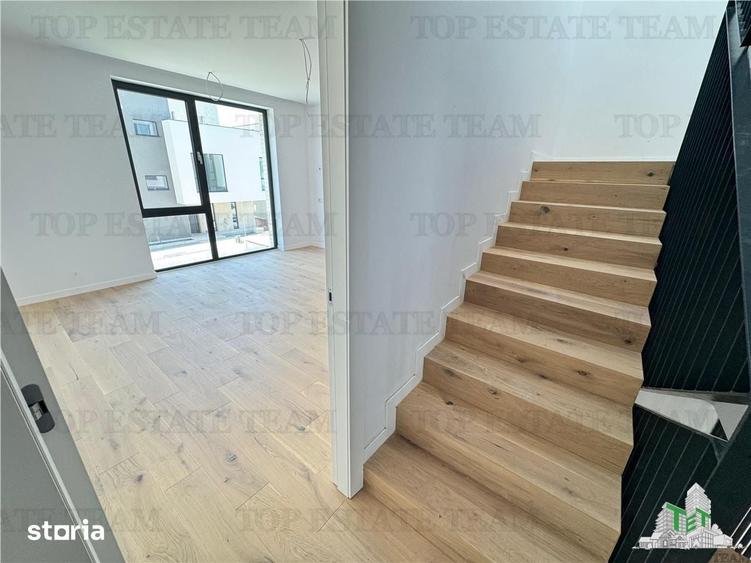 Vila de vanzare in Pipera, Nordul Bucurestiului | Curte privata, teras - 10