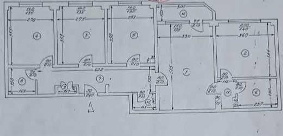 Apartament cu 4 camere semidecomandat în Micălaca