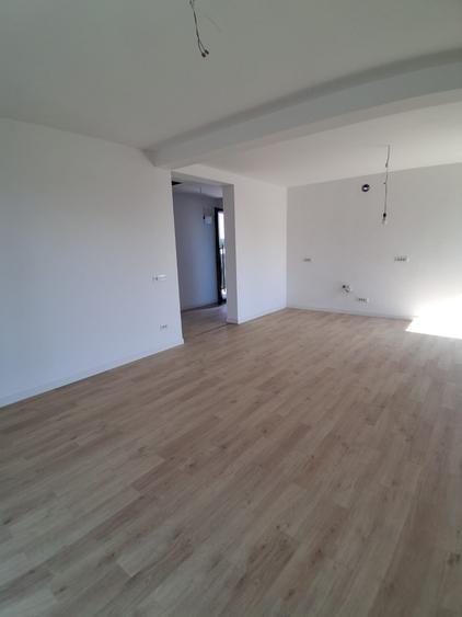 Casă individuală cu 4 camere cu Teren 524 Mp în Miroslava