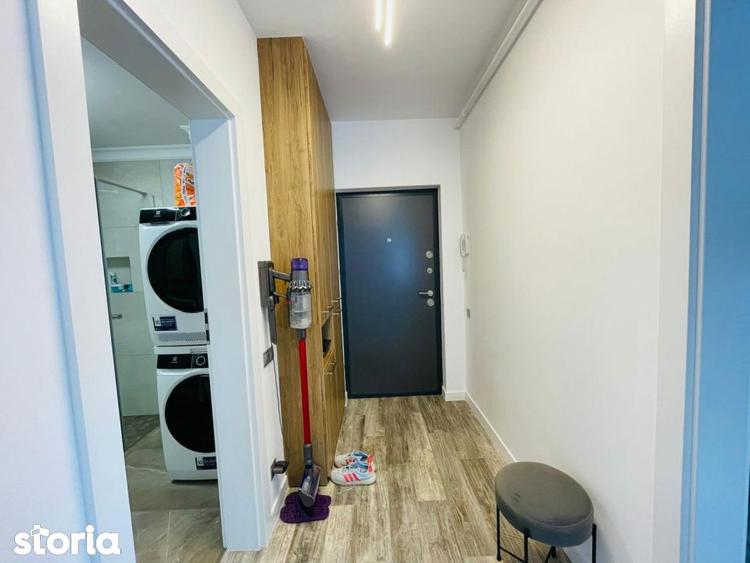 Apartament cu 3 camere, mobilat în Bună Ziua