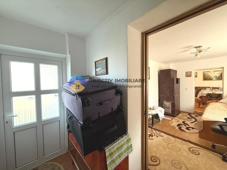 Casă individuală cu 3 camere cu Teren 5062 Mp în Târgu Neamț