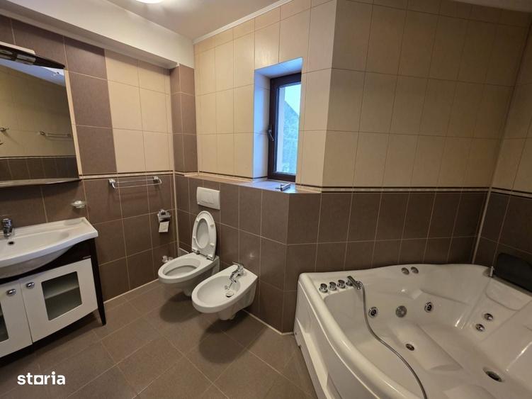 Casă cu 4 camere cu Teren 1861 Mp în Popas Păcurari
