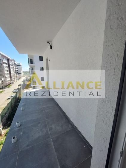 Garsonieră decomandată în Central