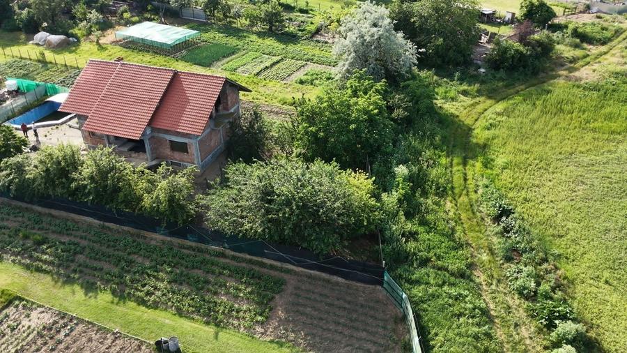 Casă cu 4 camere în Central
