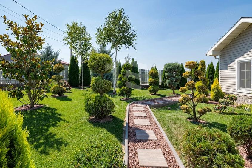Casă cu Teren 795 Mp în Siminoc