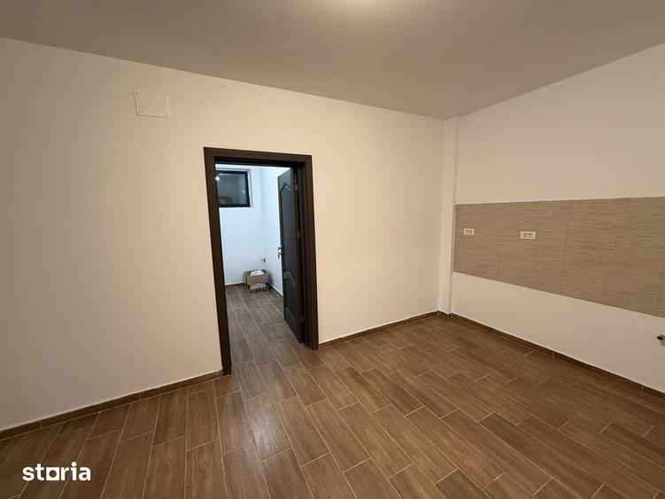 Apartament cu 3 camere semidecomandat în Nord