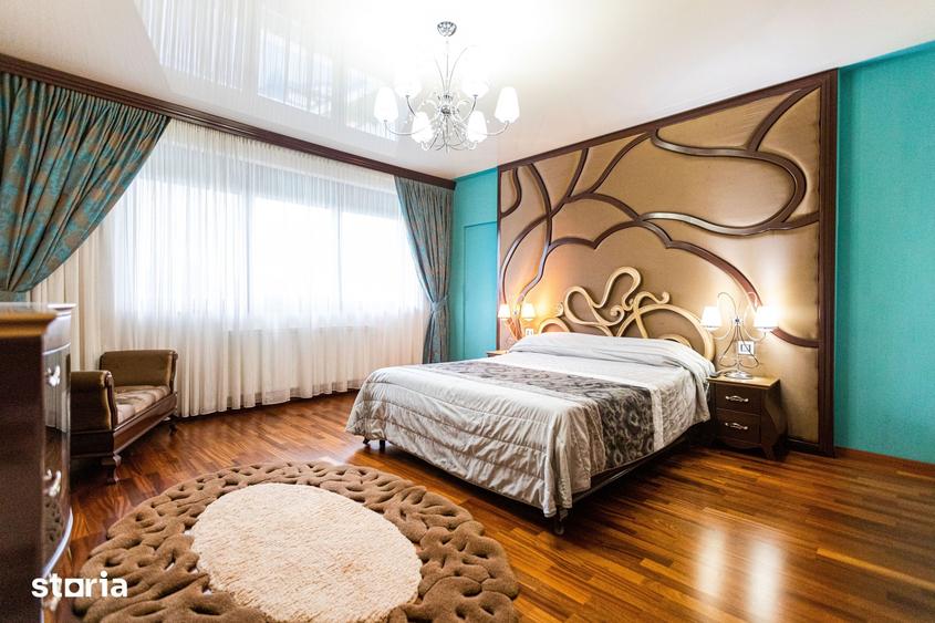 Casă cu 6 camere cu Teren 1146 Mp în Mehala